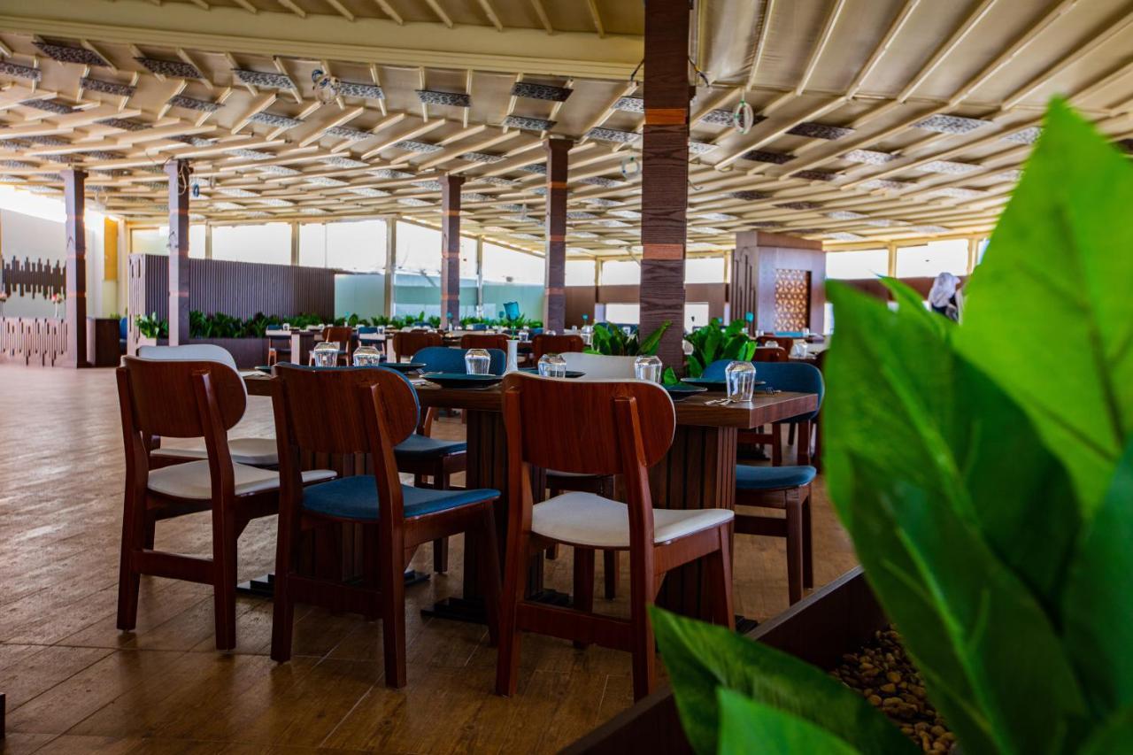 Le Park Concord Hotel Najran Exteriör bild